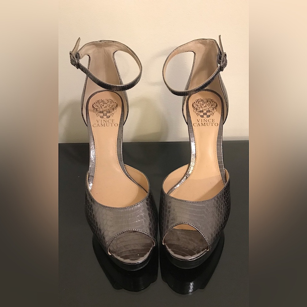 Vince Camuto High Heels